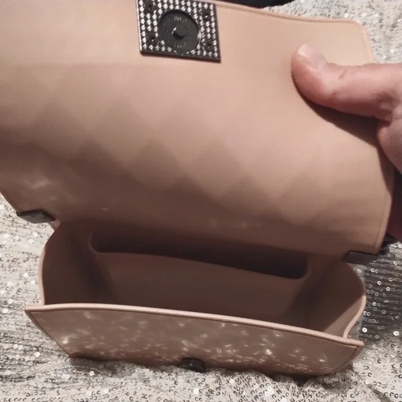 NWOT Nude studded Crossbody Bag-Gunmetal Hardware - Picture 3 of 4